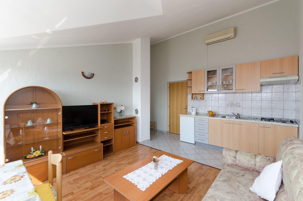 Apartments Krunoslav Punat Dış mekan fotoğraf