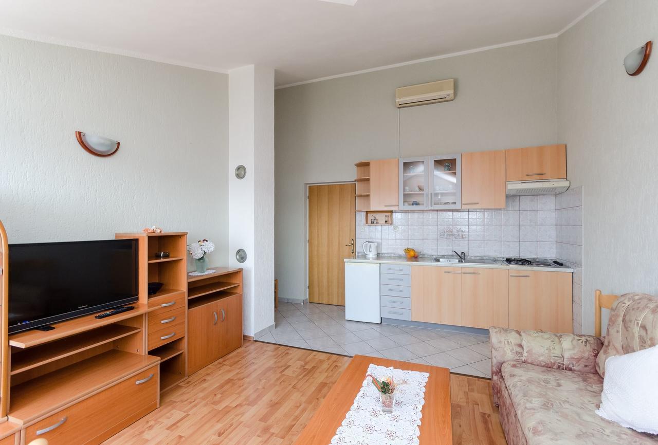 Apartments Krunoslav Punat Dış mekan fotoğraf