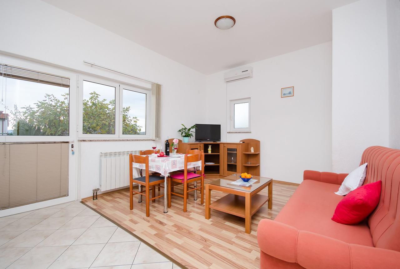 Apartments Krunoslav Punat Dış mekan fotoğraf